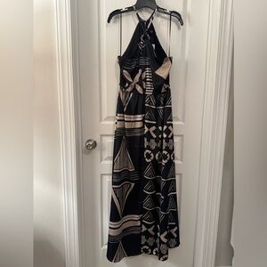 Express Women’s Small Black and Beige Patterned Maxi Dress